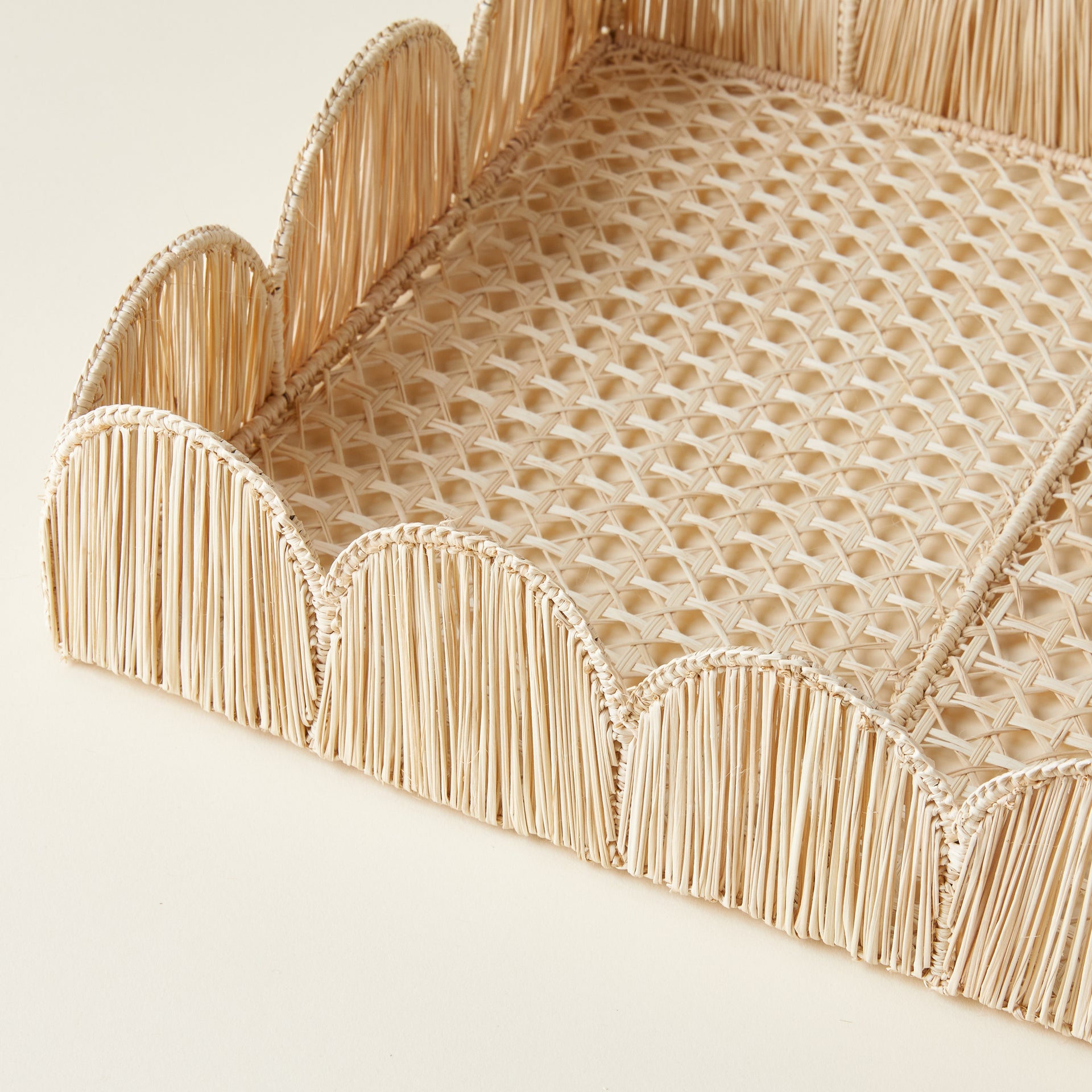 Scallop Rectangular Tray