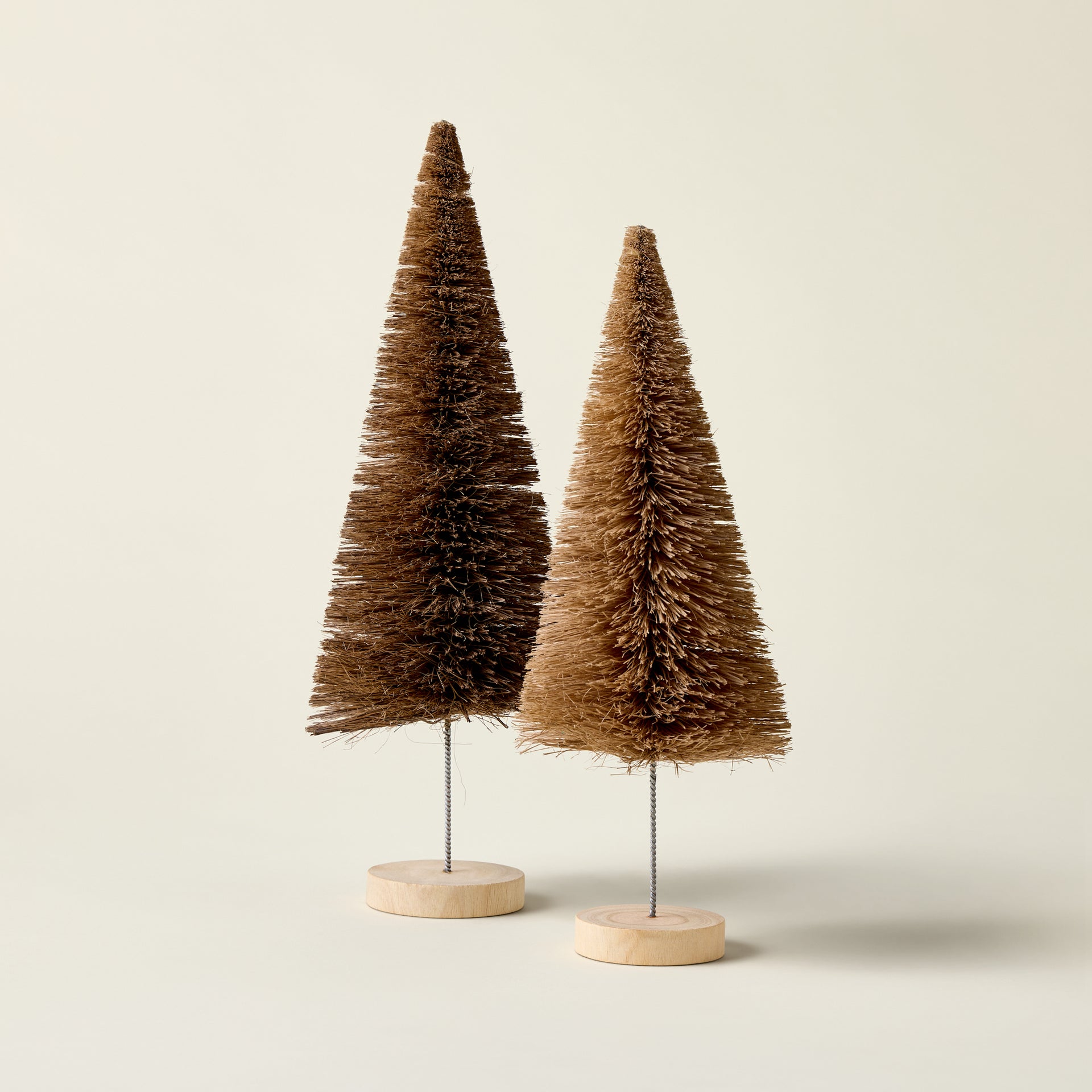 Brown Sisal Bottle Brush Tree with Wood Base