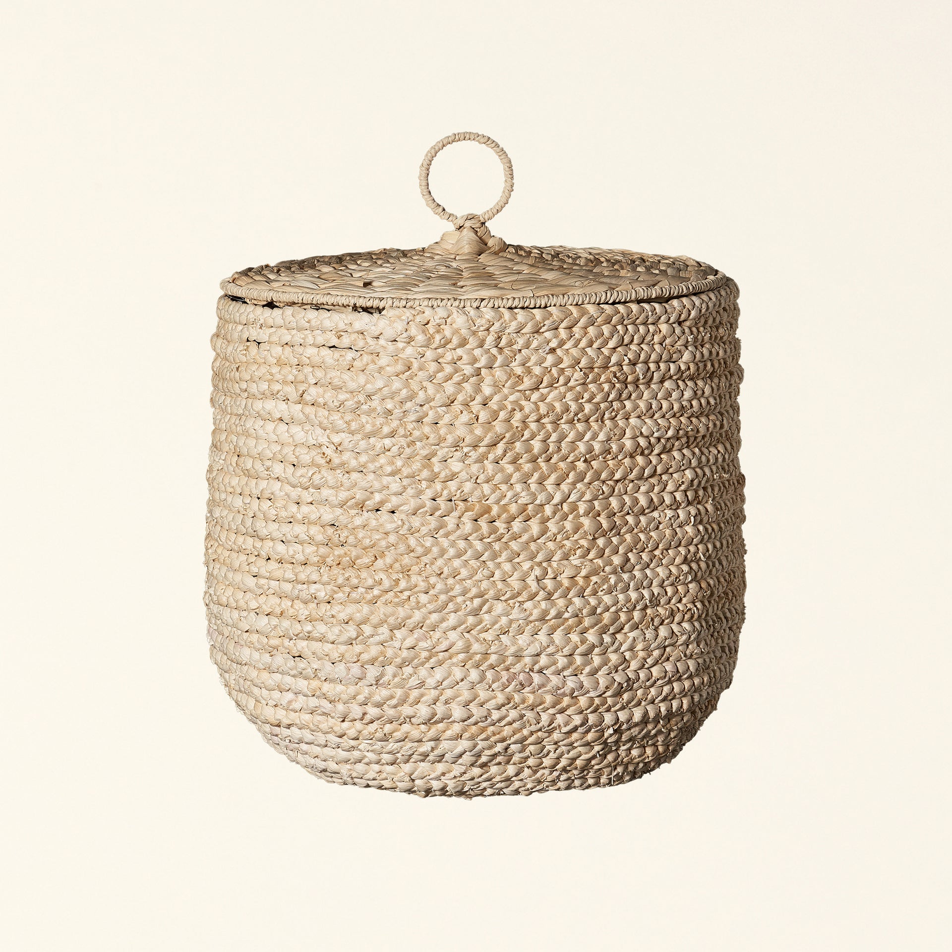 Woven Seagrass Baskets with Lids