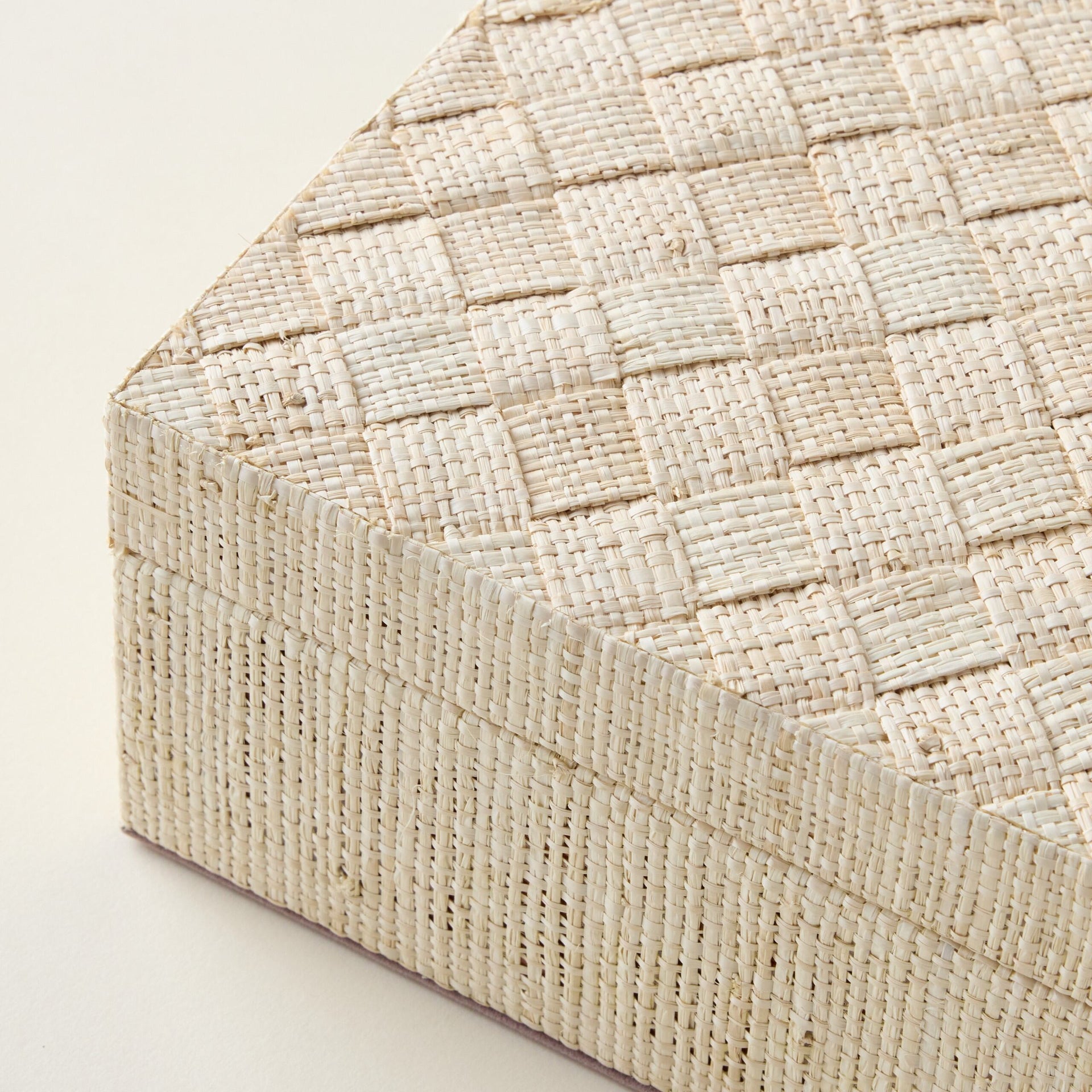 Woven Raffia Box