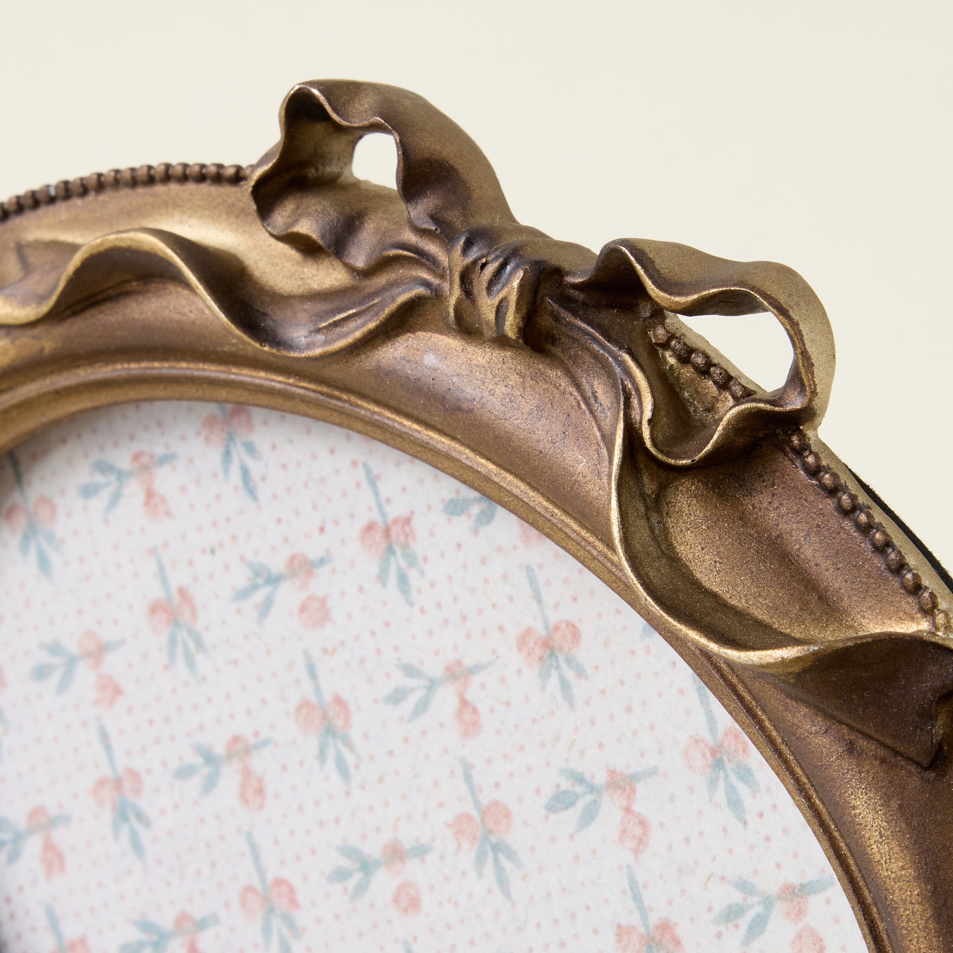 Bow Photo Frame