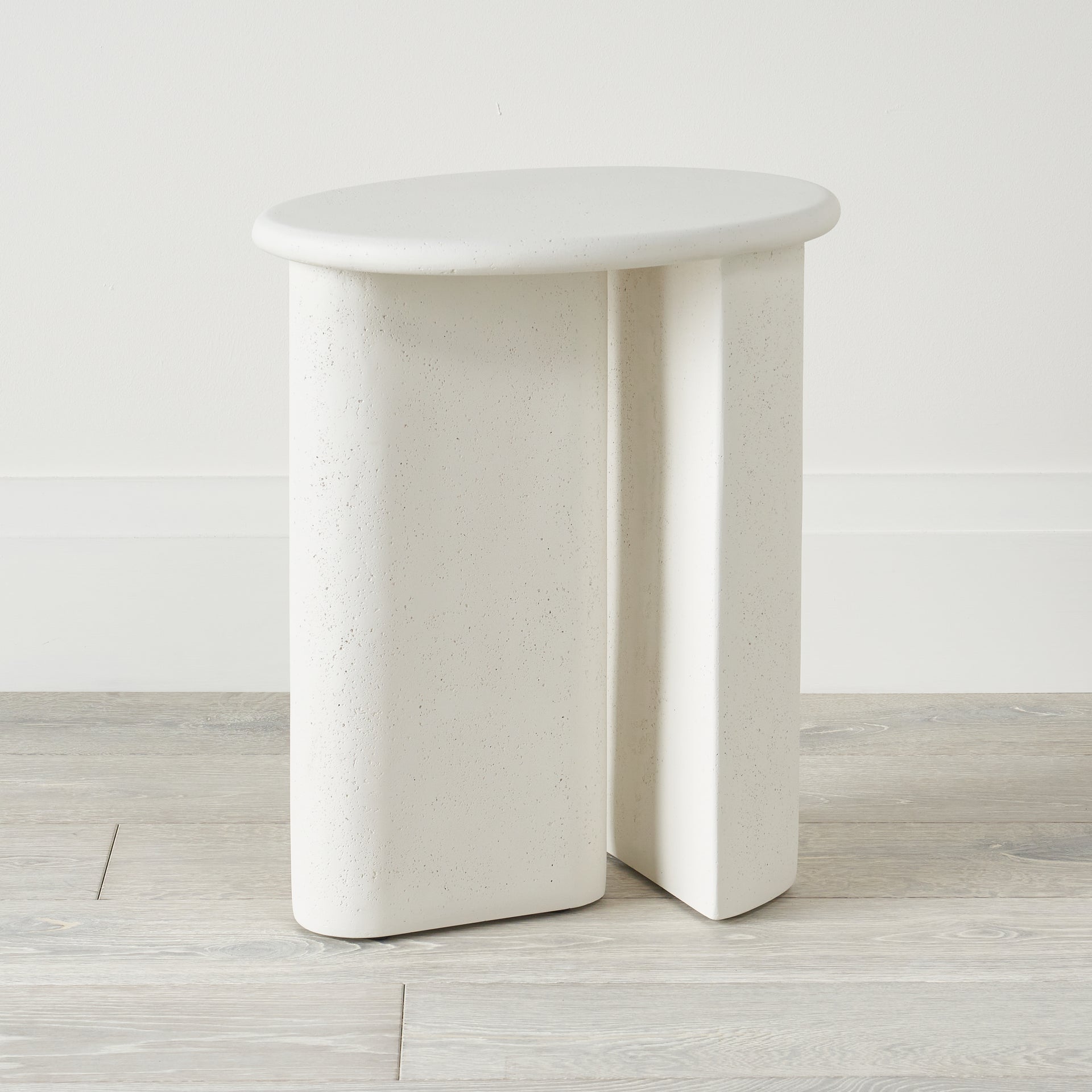 Gio Side Table