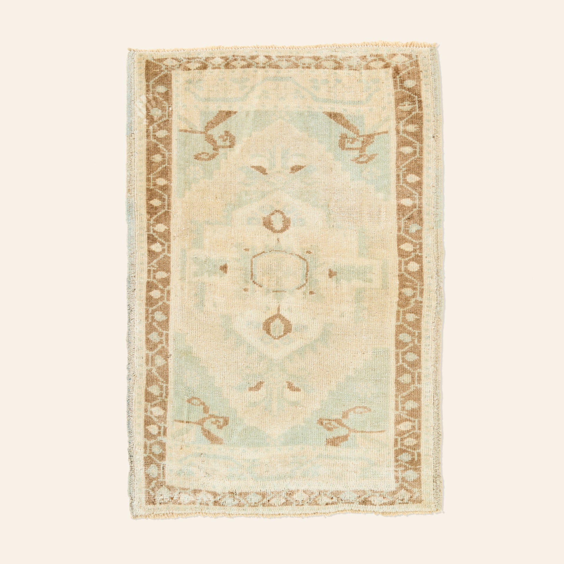 Drop - Irene Vintage Rug 2'2" x 3'3"