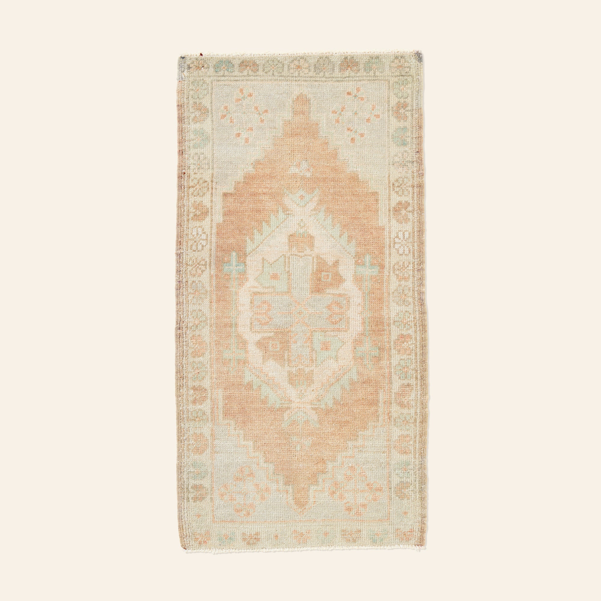 Drop - Georgina Vintage Rug 1'7