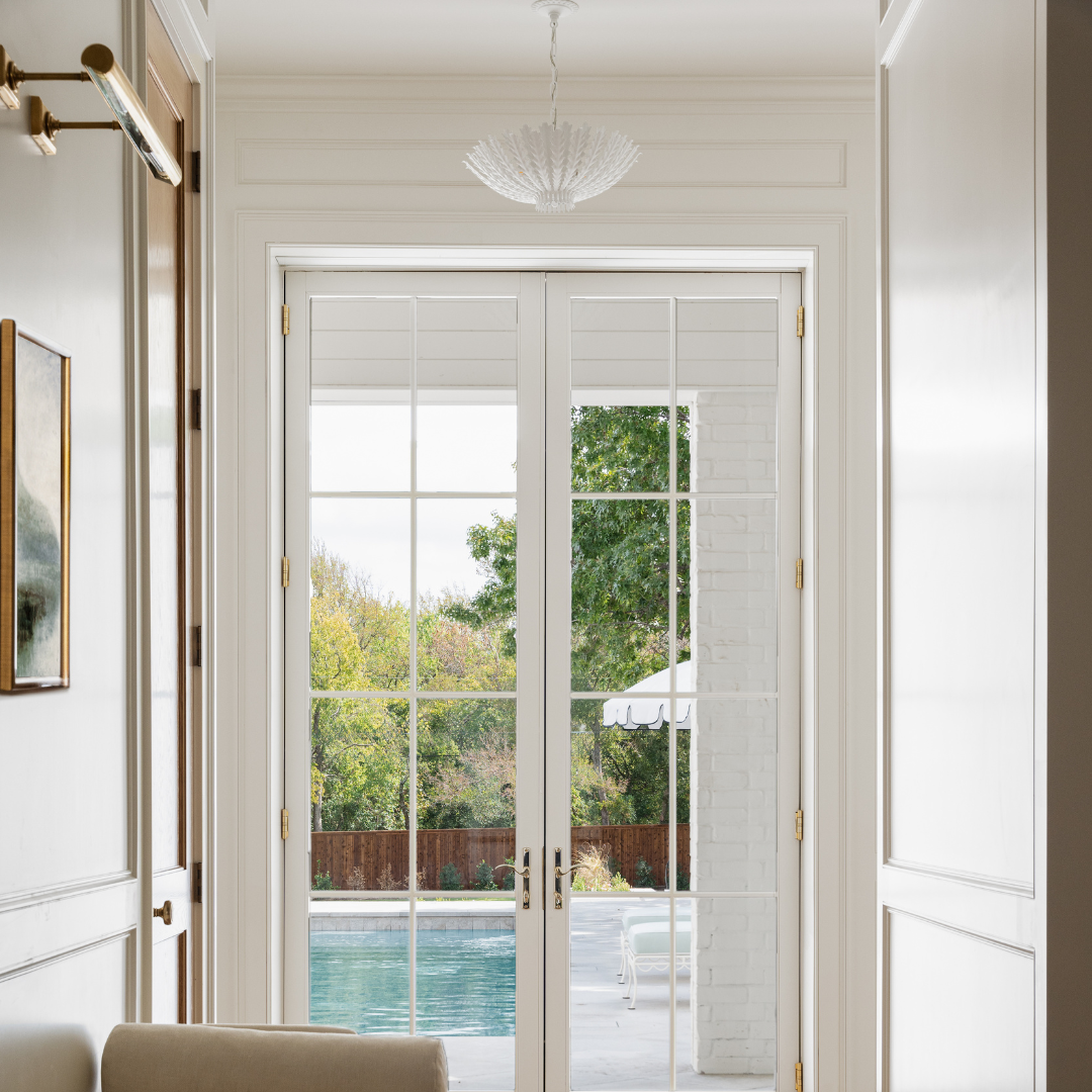 Hampton Small Chandelier