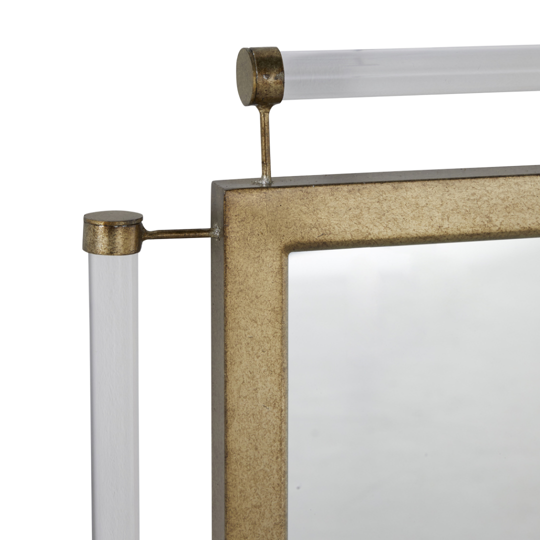 Dana Mirror