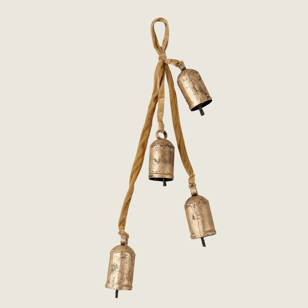 Vintage Velvet Bell Cascade