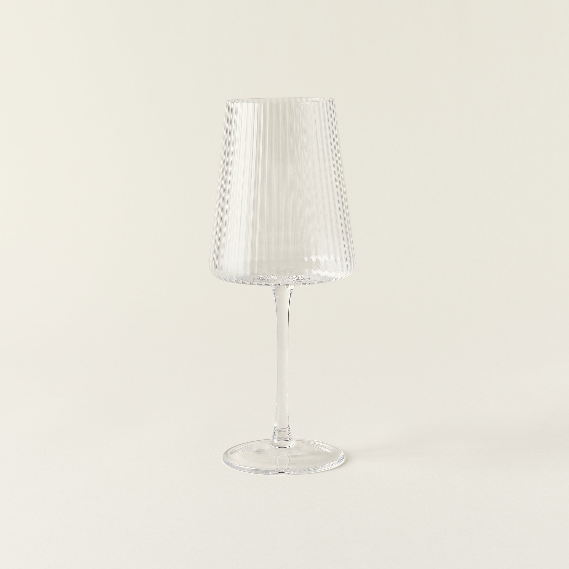 Linea Textured Wine Glass