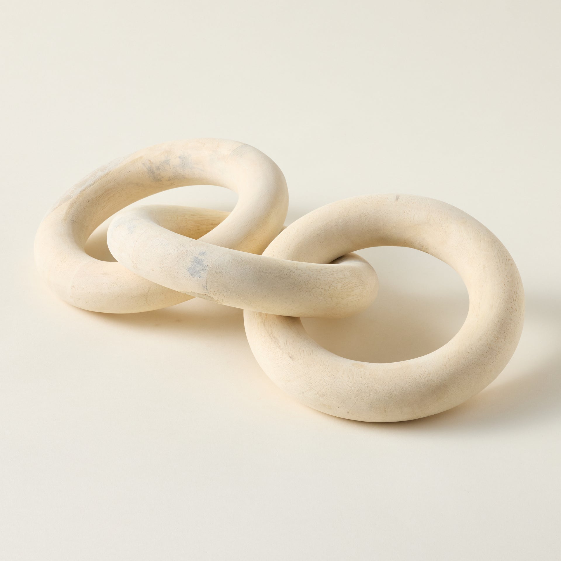 Liza Wood Chain
