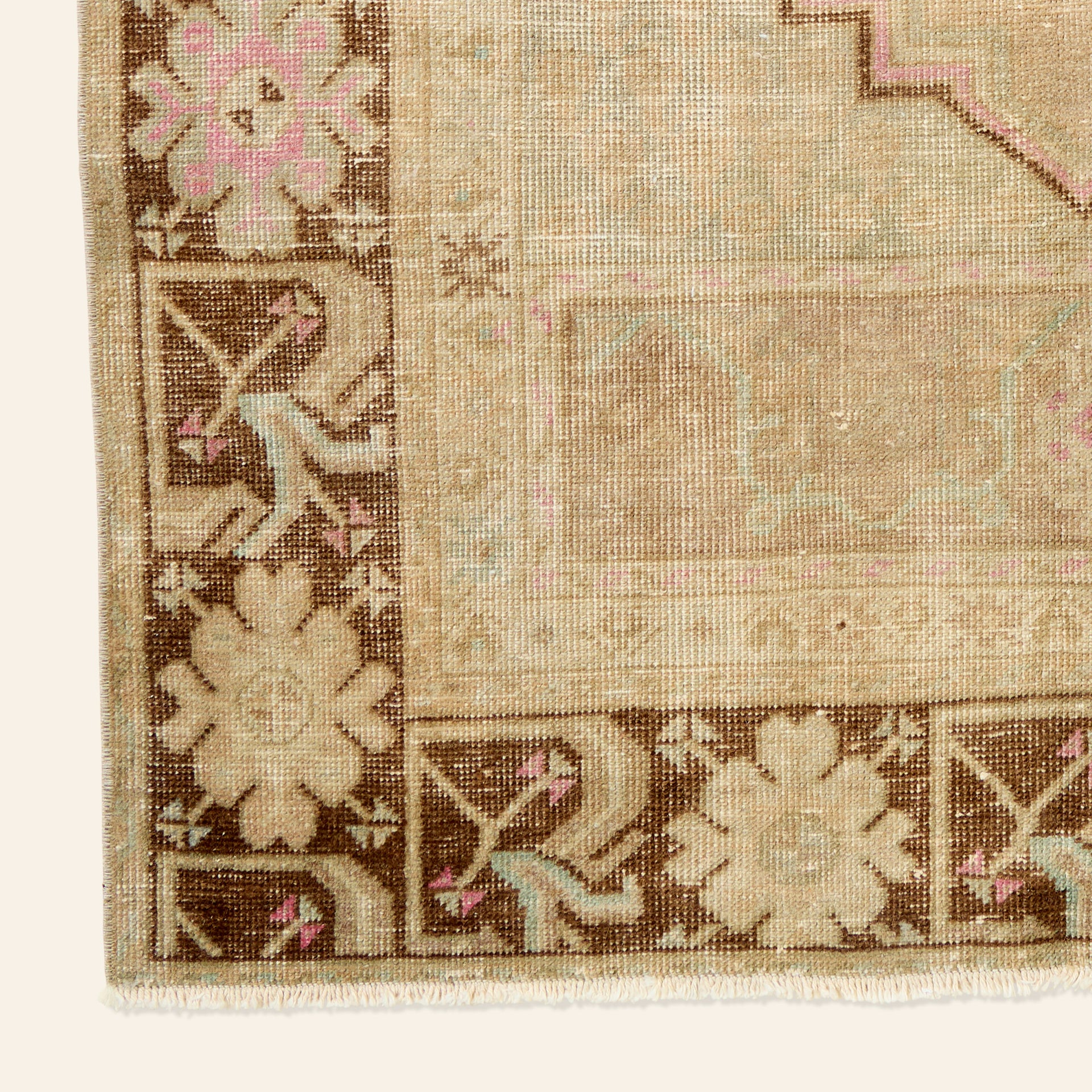 Drop - Kinsley Vintage Rug 3.3' x 5.9'