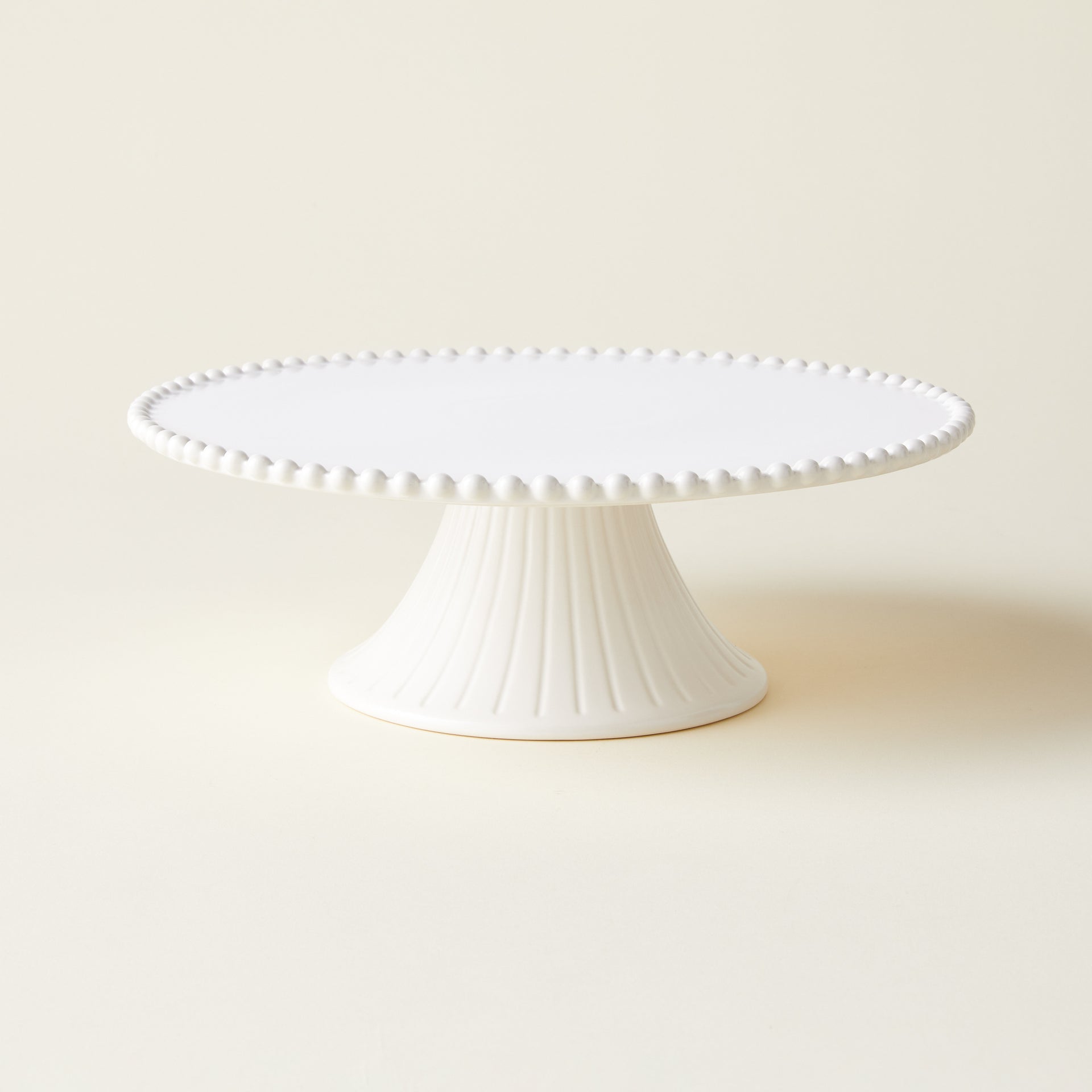 Pearl Edge Pedestal