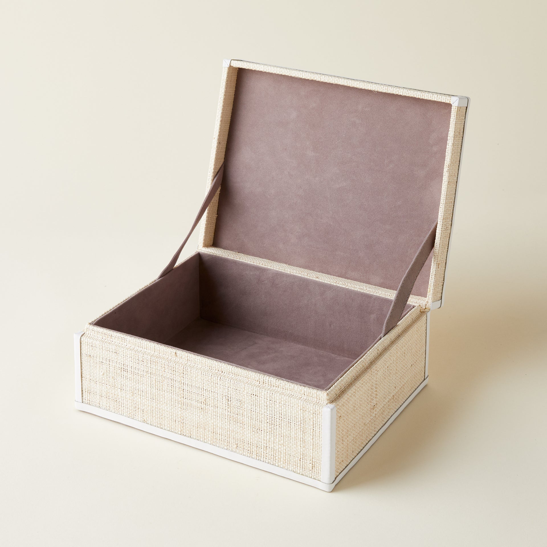 Raffia Hinge Box