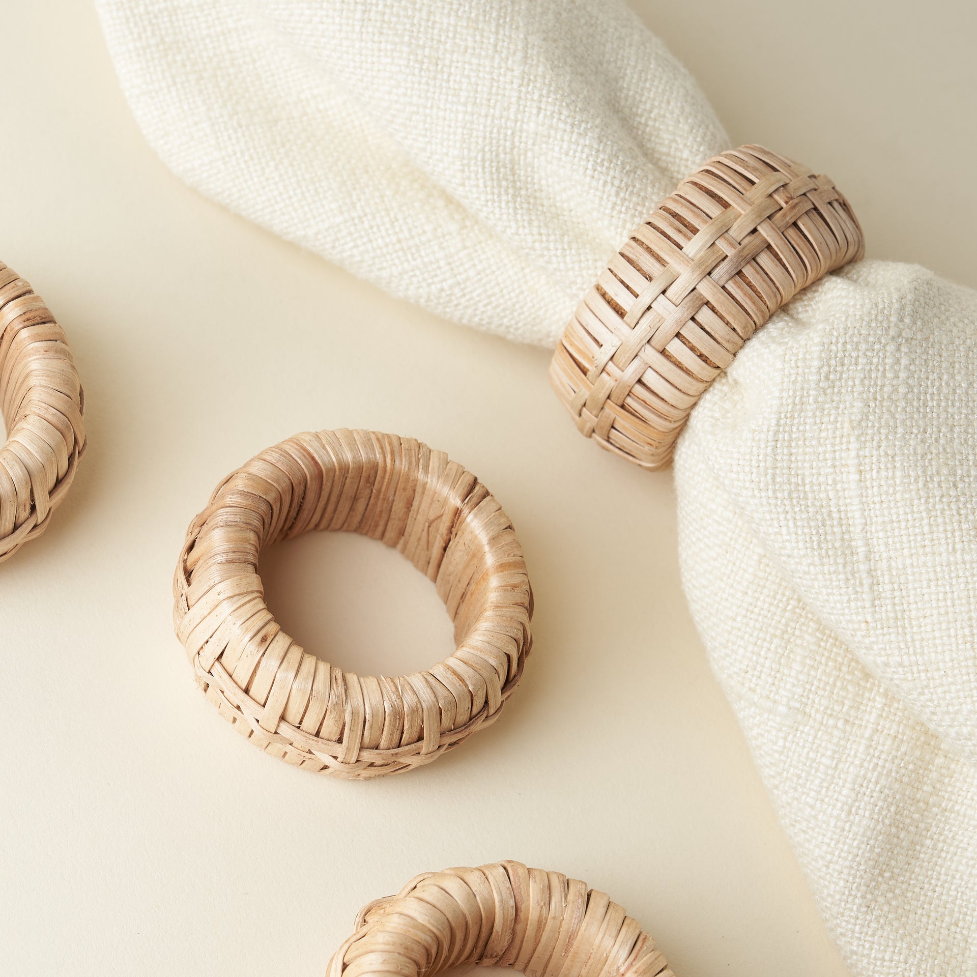 Rattan Napkin Ring Set