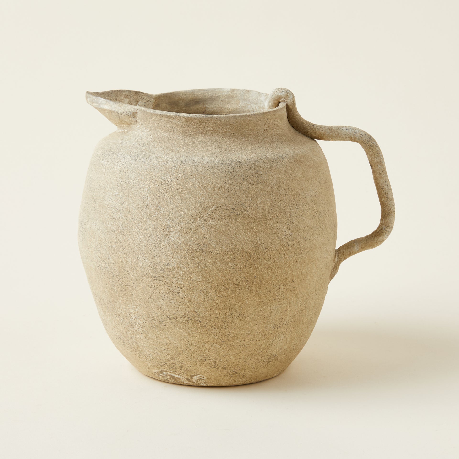 Roma Jug