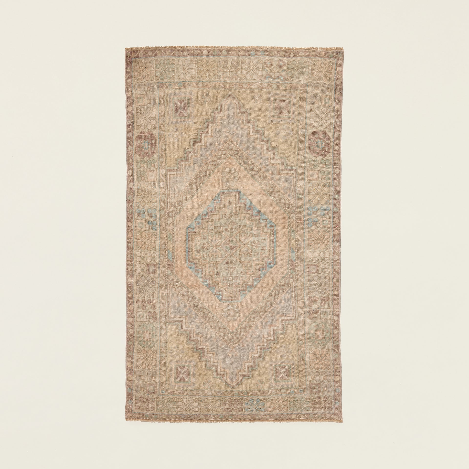 Romy Vintage Rug, 3'6" x 5'11"