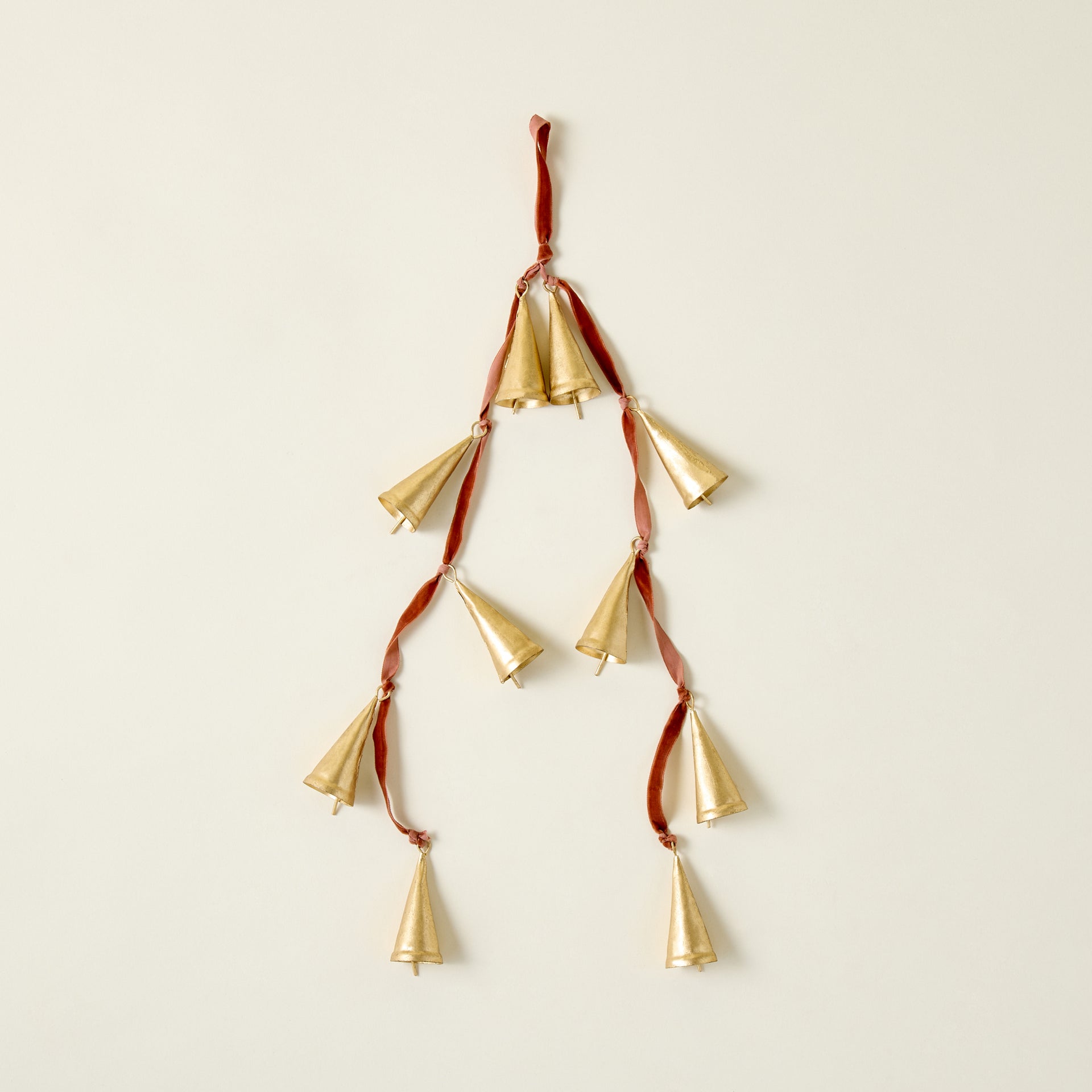 Velvet Ribbon Bell Door Hanger