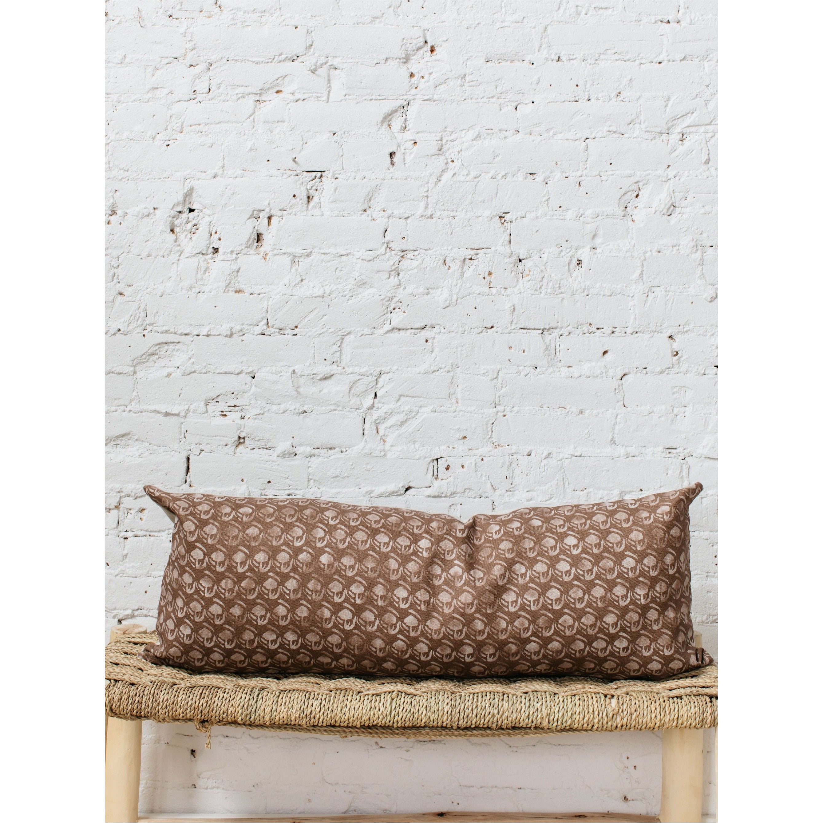 Lillian Rose Reverse Large Lumbar Cover
