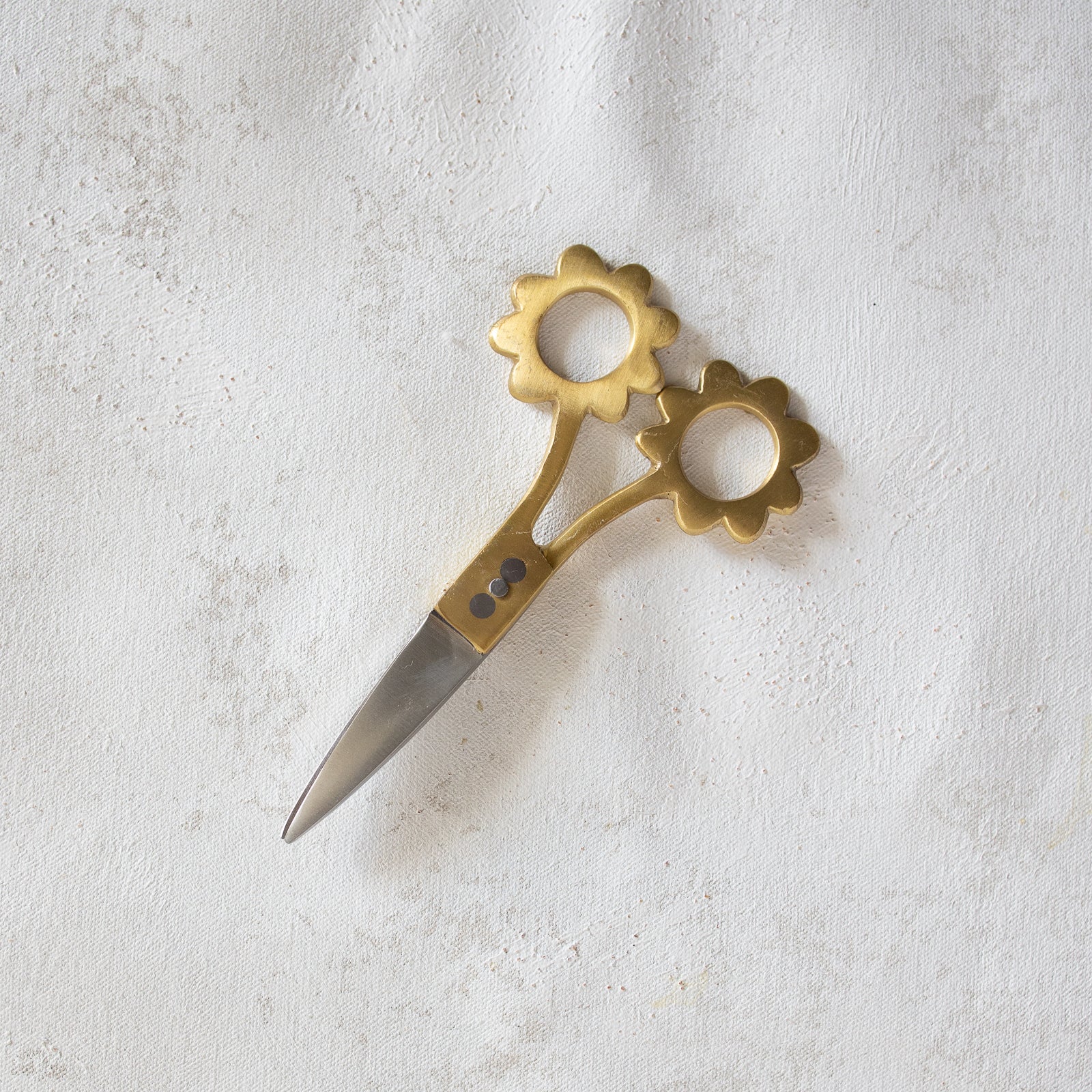 Scissors w/ Flower Shaped Handles